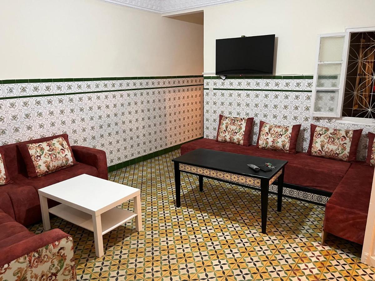 Bienvenue Chez Vous Lägenhet Tétouan Exteriör bild